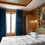 Petit Madeleine Hotel