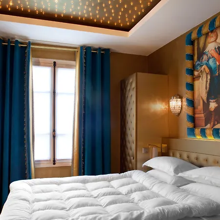 Petit Madeleine 3* Paris